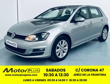 2017 Vw Golf  12.990€
